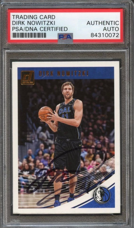 2018-19 Panini Donruss #40 Dirk Nowitzki Signed AUTO PSA/DNA Slabbed Autographed