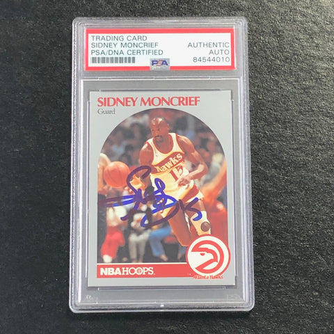 1990-91 NBA Hoops #402 Sidney Moncrief Signed Card AUTO PSA Slabbed Hawks