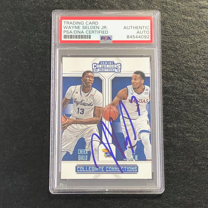 2016-17 Contenders Draft Picks #12 Wayne Selden Signed Card AUTO PSA Slabbed Kansas