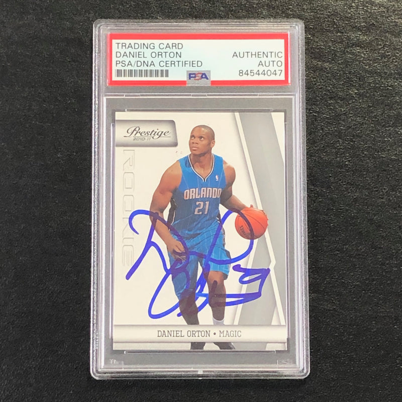 2010-11 Panini Prestige #179 Daniel Orton Signed Card AUTO PSA/DNA Slabbed Magic