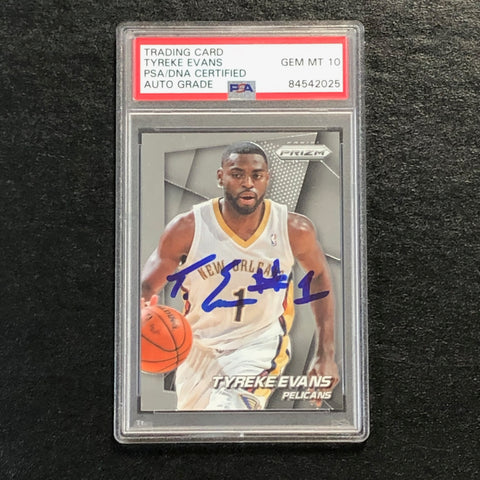 2014-15 Panini Prizm #104 Tyreke Evans Signed Card AUTO 10 PSA Slabbed Pelicans