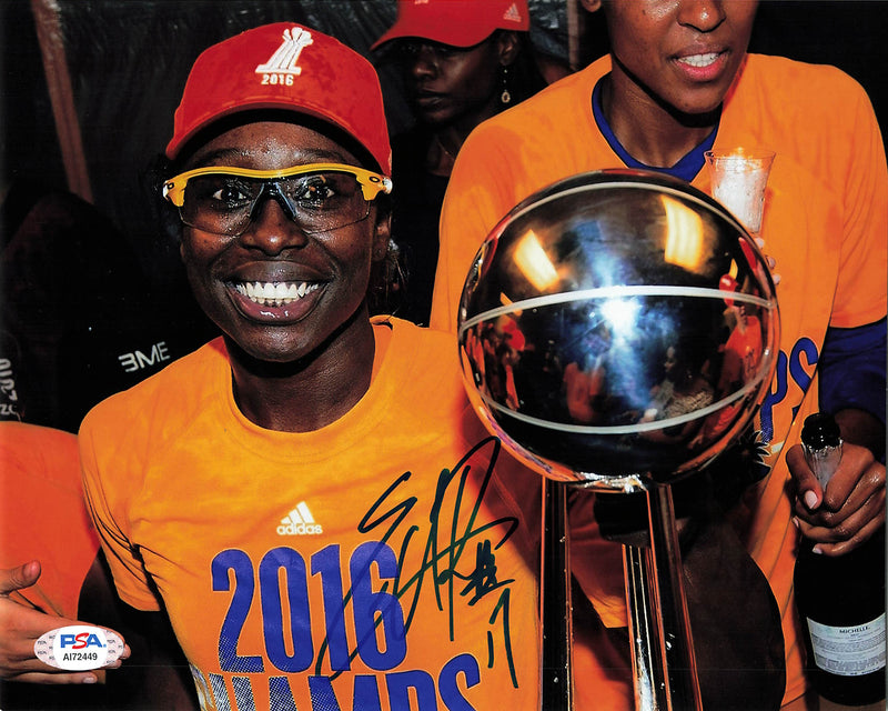 ESSENCE CARSON signed 8x10 photo PSA/DNA WNBA Autographed