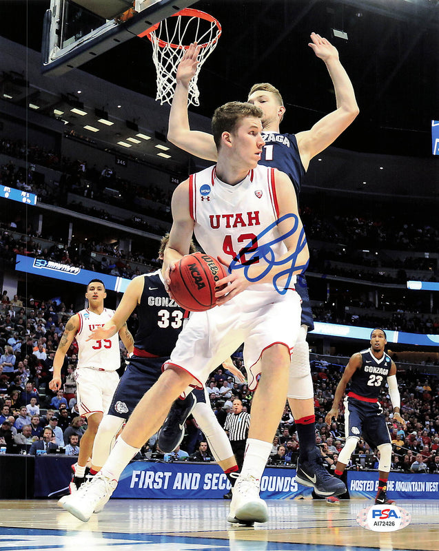 Jakob Poeltl signed 8x10  photo PSA/DNA Utah Utes Autographed