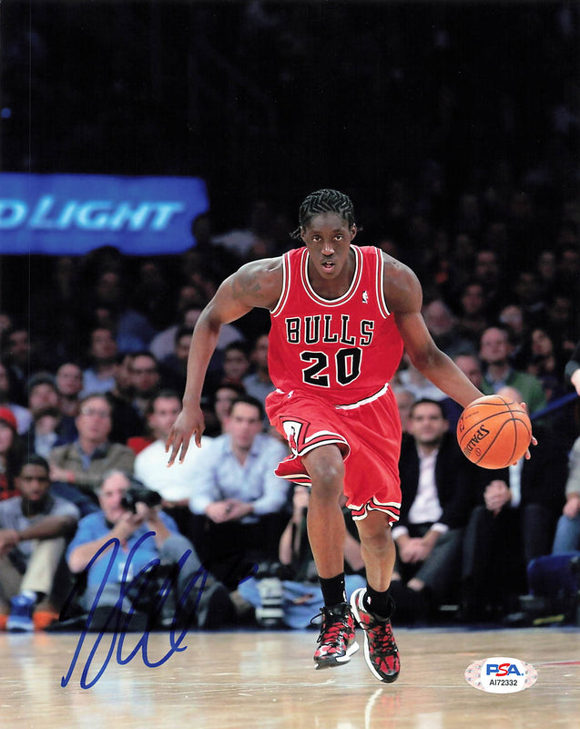 Tony Snell signed 8x10 photo PSA/DNA Chicago Bulls Autographed