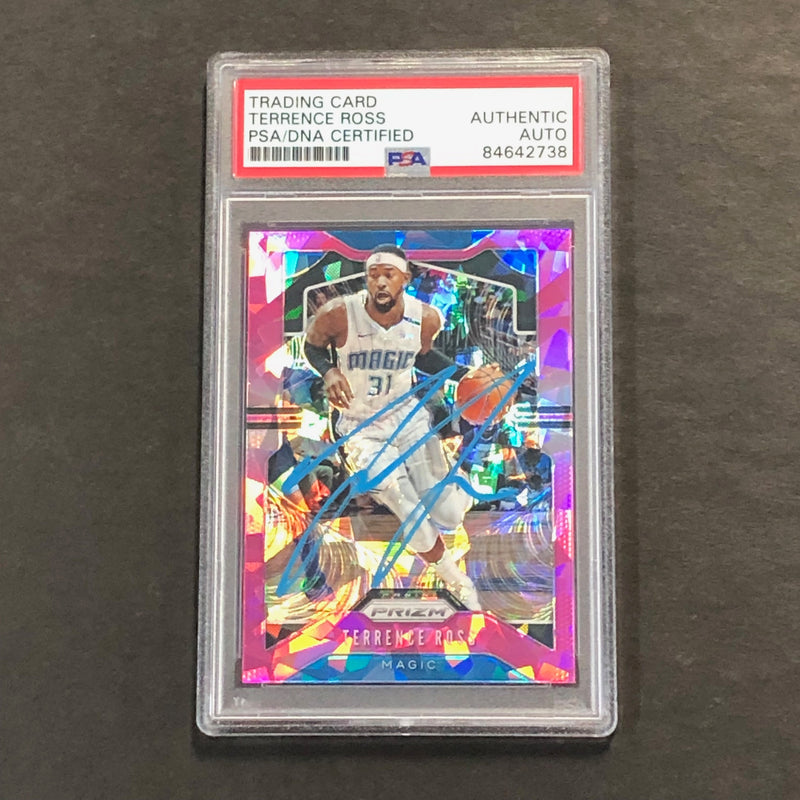 2019-20 Panini Prizm #44 Pink Cracked Ice Terrence Ross Signed Card AUTO PSA Slabbed Magic