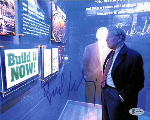 Allan Bud Selig signed 8x10 photo BAS Beckett Autographed