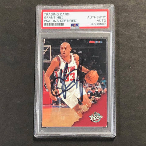 1996 NBA Hoops Skybox #46 Grant Hill Auto Signed Card PSA/DNA Encapsulation Pistons