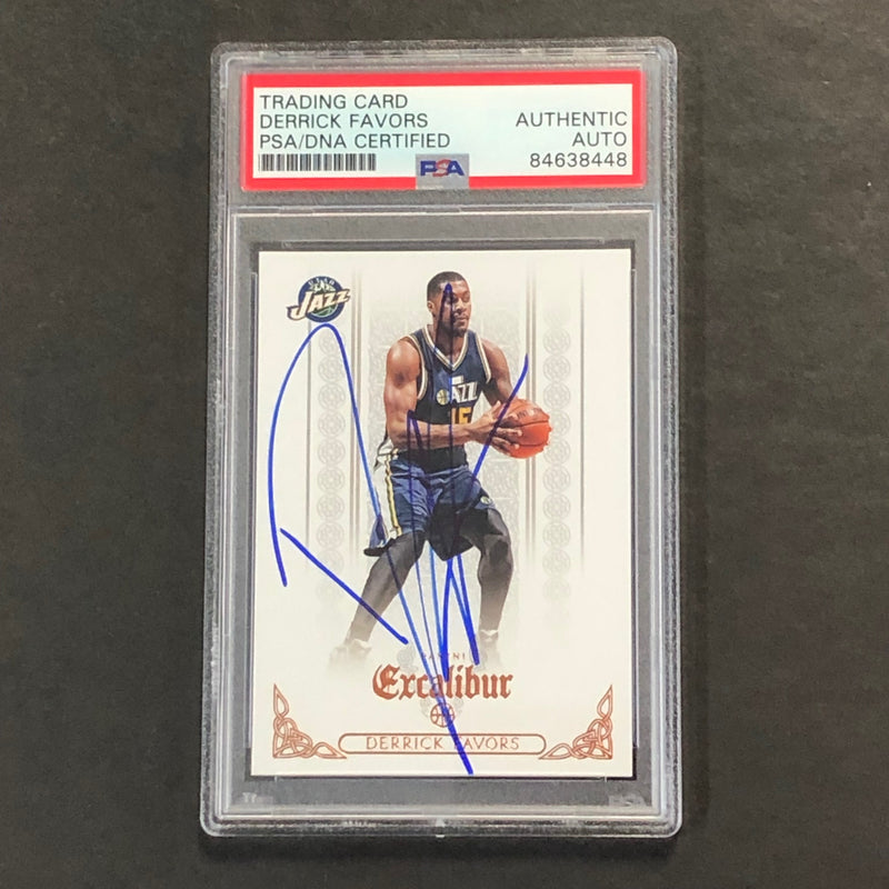 2014-15 Panini Excalibur #118 Derrick Favors Signed Card AUTO PSA Slabbed Jazz