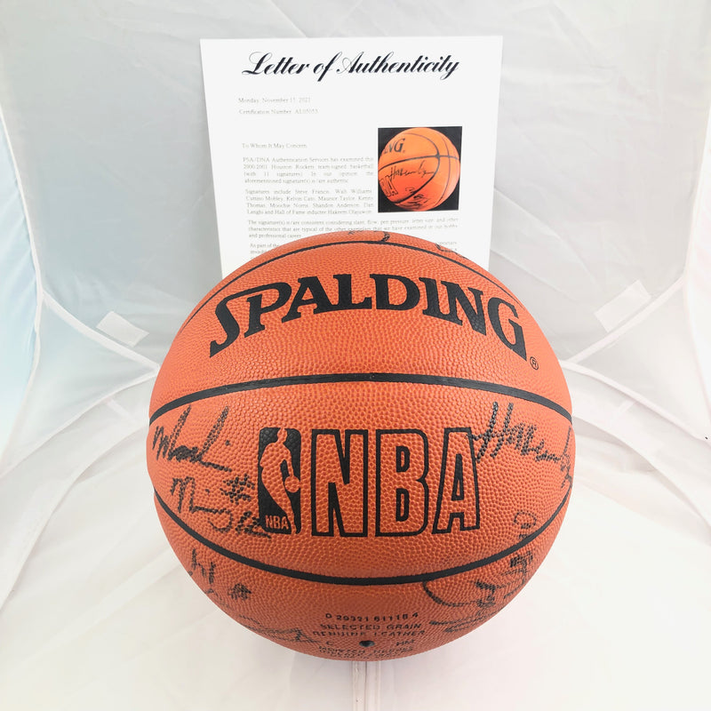 2000-2001 Houston Rockets Team Signed Basketball PSA/DNA Olajuwon