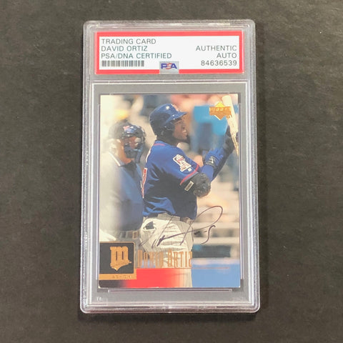 2000-01 Upper Deck #129 David Ortiz Signed Card AUTO PSA Slabbed Twins