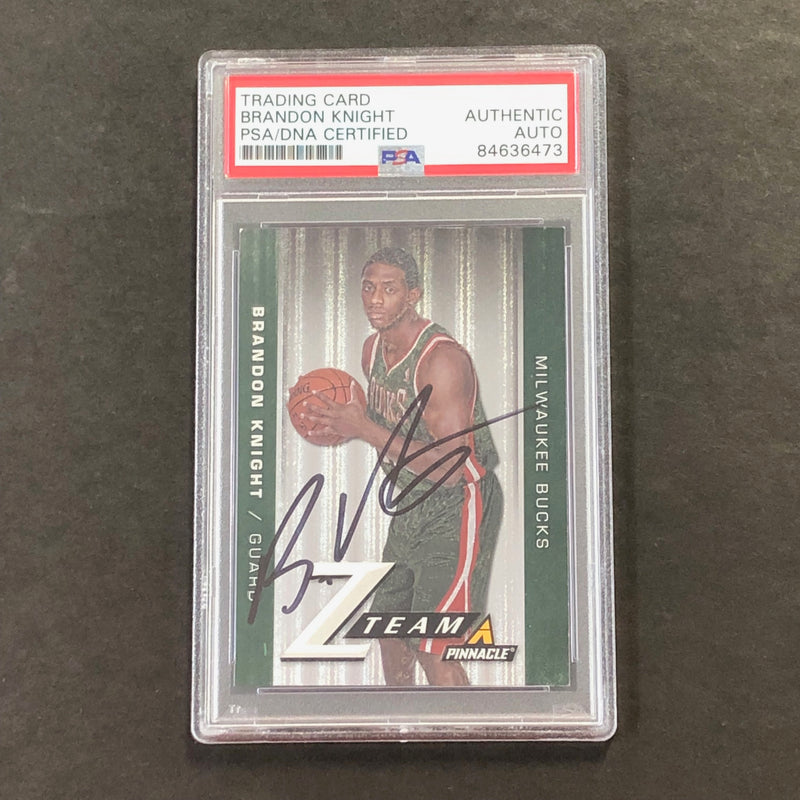 2013-14 Z Team Panini Pinnacle #17 Brandon Knight Signed Card AUTO PSA Slabbed Bucks