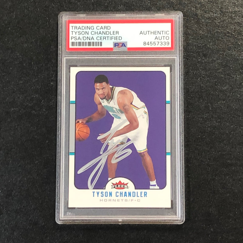 2006-07 FLEER #21 Tyson Chandler Signed Card AUTO PSA Slabbed Hornets