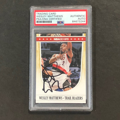 2011-12 Panini NBA Hoops #201 Wesley Matthews Signed Card AUTO PSA Slabbed