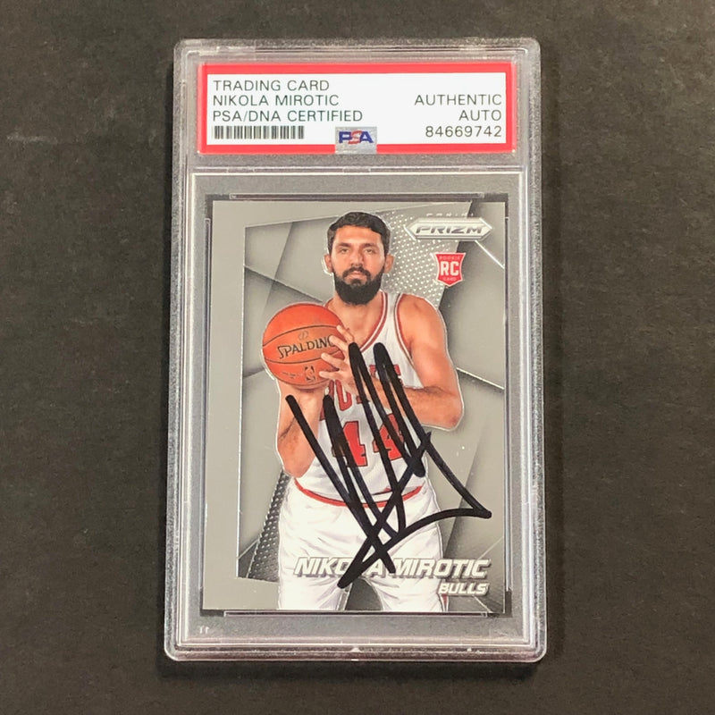 2014-15 Panini Prizm #300 Nikola Mirotic Signed Card PSA Slabbed Bulls