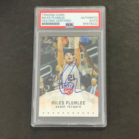 2012-13 Leaf Basketball #MP1 Miles Plumlee Signed Card AUTO PSA Slabbed