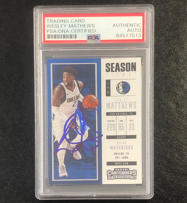 2017-18 Contenders Season Ticket #75 Wesley Matthews Signed Card AUTO PSA Slabbed Mavericks
