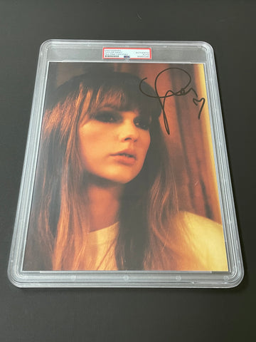 Taylor Swift signed 8x10 photo Slabbed PSA/DNA Autographed GEM 10