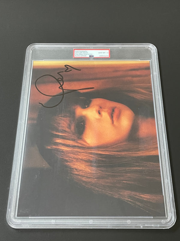 Taylor Swift signed 8x10 photo Slabbed PSA/DNA Autographed AUTO 10