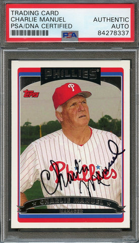 2006 Topps #286 Charlie Manuel Signed Card PSA Slabbed Auto Phillies
