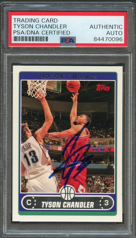 2006-07 Topps #170 Tyson Chandler Signed Card AUTO PSA Slabbed Hornets