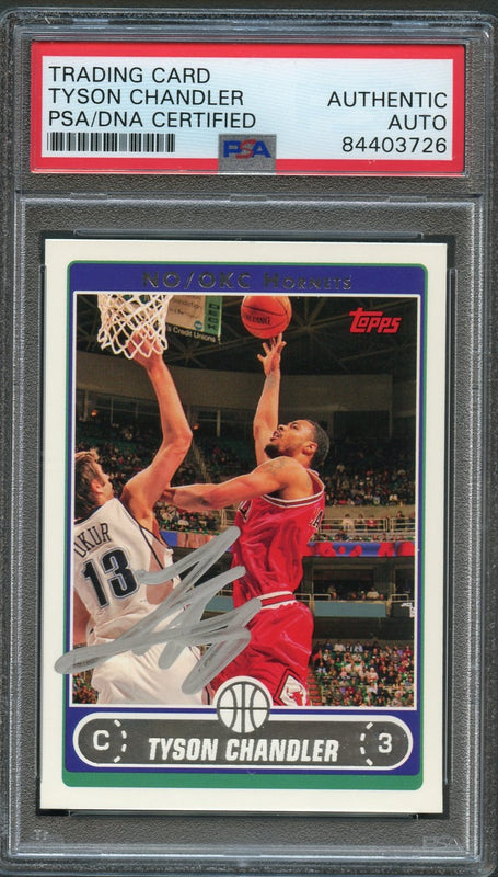 2006-07 Topps Basketball #170 Tyson Chandler Signed Card AUTO PSA Slabbed